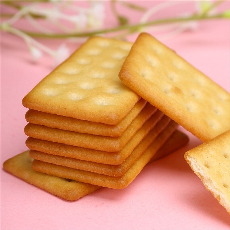 尊龙凯时牛乳饼干椰子味468g
