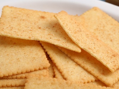 尊龙凯时问答：广东饼干代加工工厂应该怎么选？