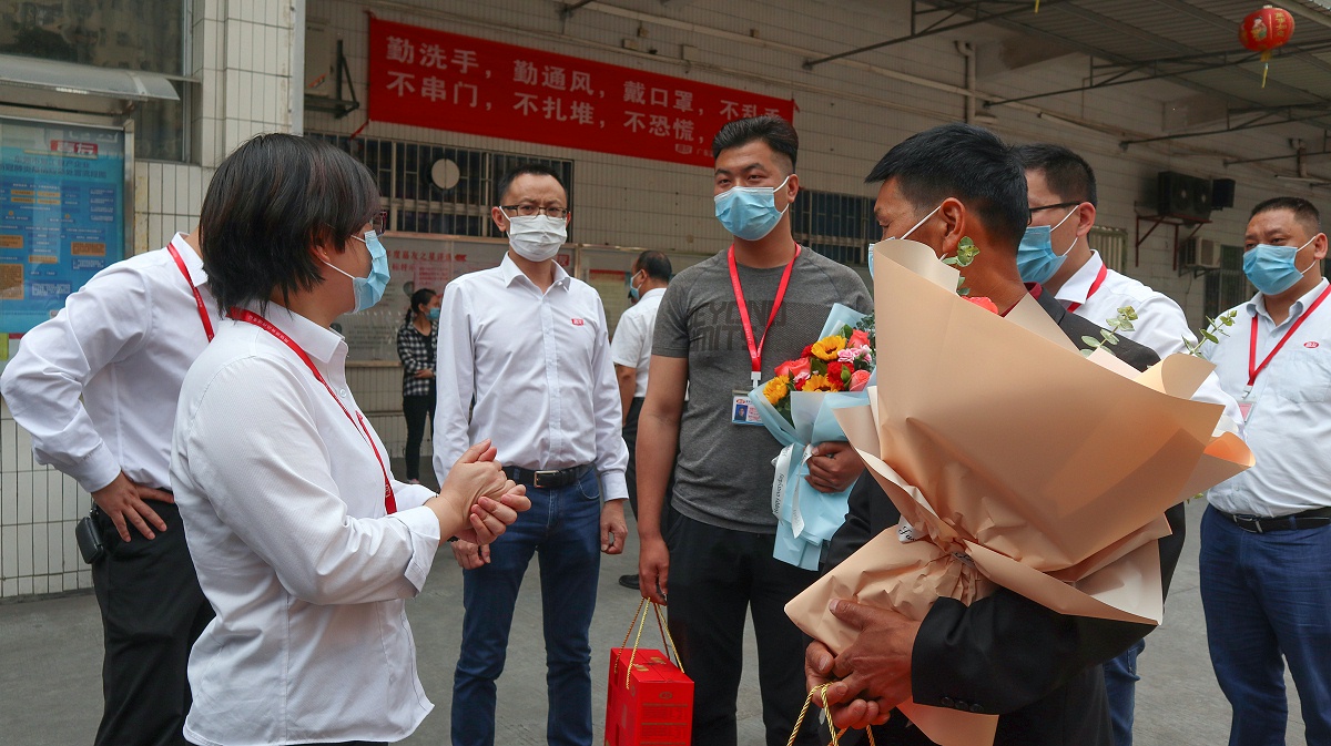 湖北全线解封，嘉人终归尊龙凯时 