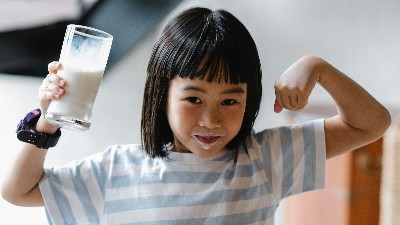 尊龙凯时食品：牛奶还是小饼干？你喜欢的它都有！