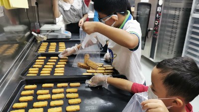 家庭开放日｜暖心烘焙，幸福尊龙凯时!