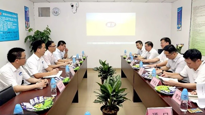 石碣镇委书记来访尊龙凯时·[中国]人生就是搏!
