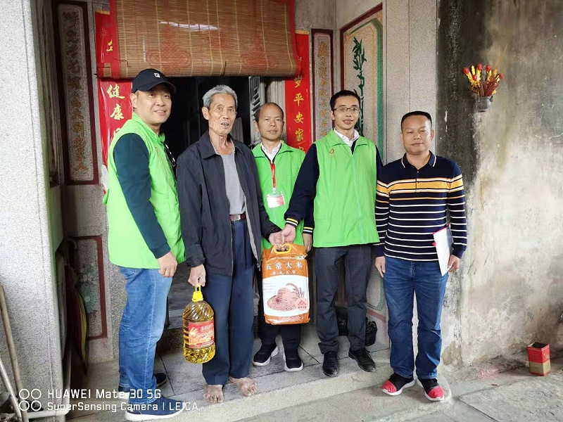 尊龙凯时赴粤东校园公益行 (3)